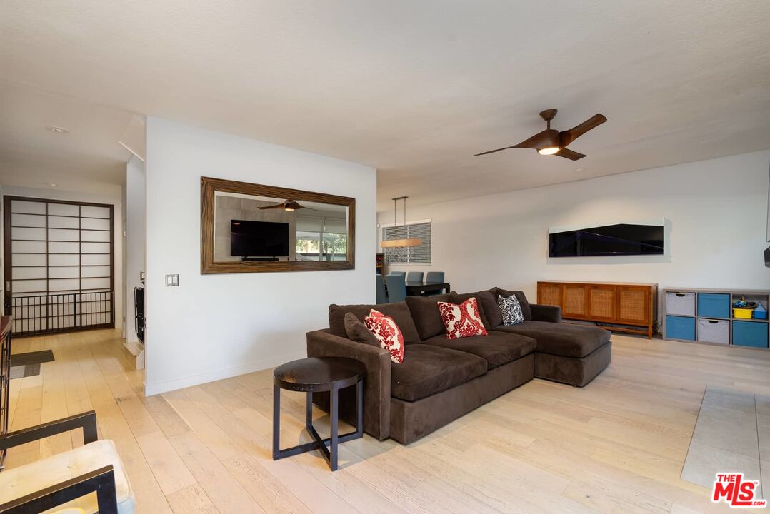 12254 Montana Ave #A